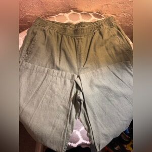 Old Navy Olive Wide Leg Pants sz Large Petite loose fit pockets boho casual